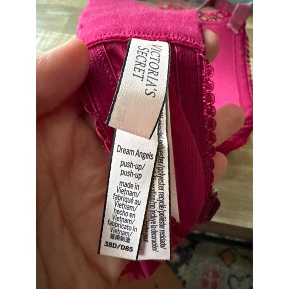 NWT Women's Victoria Secret Dream Angels Lace Push Up Bra Bundle size 38D - Picture 4 of 4